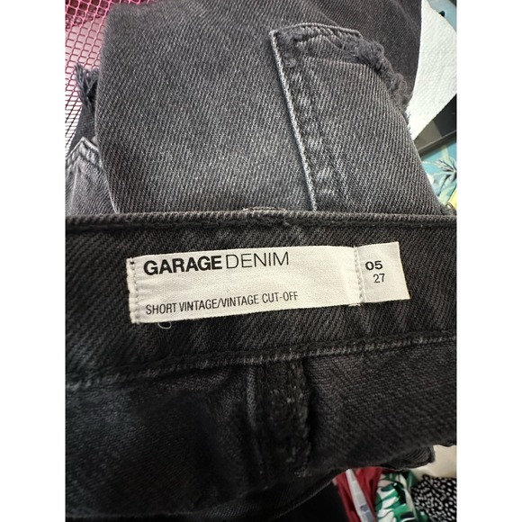 Garage Denim black distressed buttoned fringe shorts size 27 - Picture 3 of 10